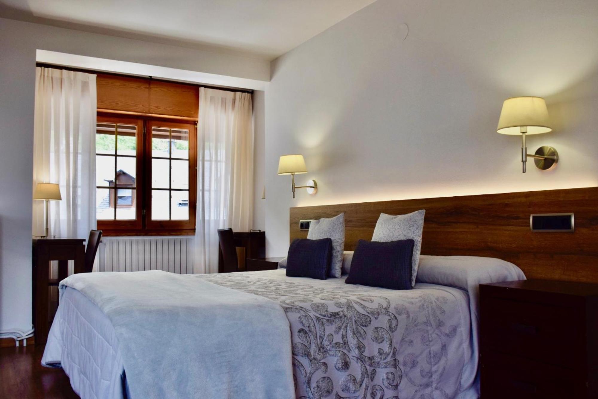 Hotel L'Auet Erill la Vall Εξωτερικό φωτογραφία